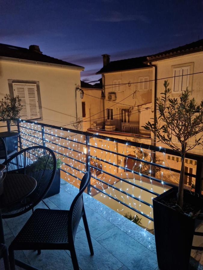 Apartment And Room Marija クルク エクステリア 写真
