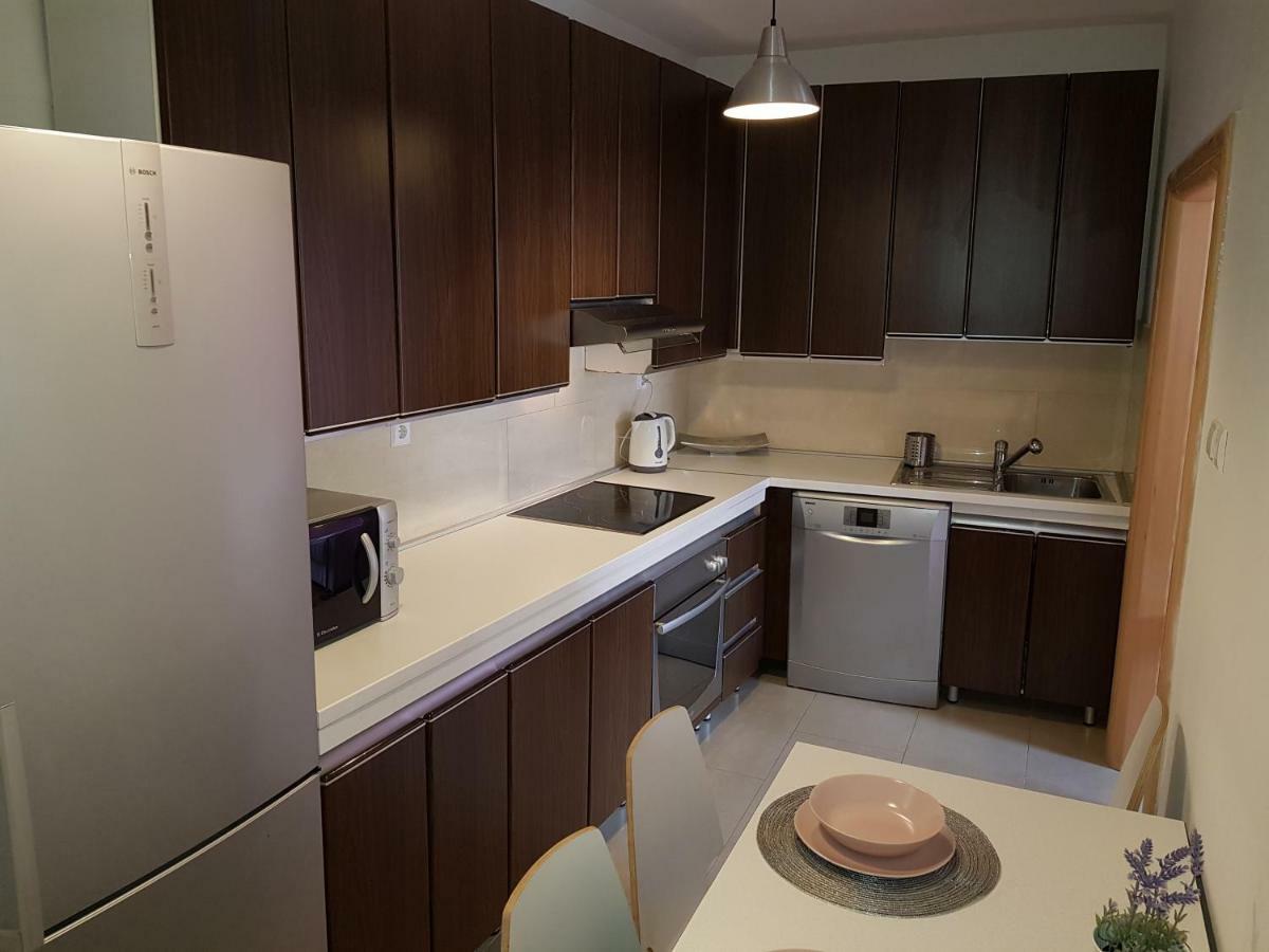 Apartment And Room Marija クルク エクステリア 写真